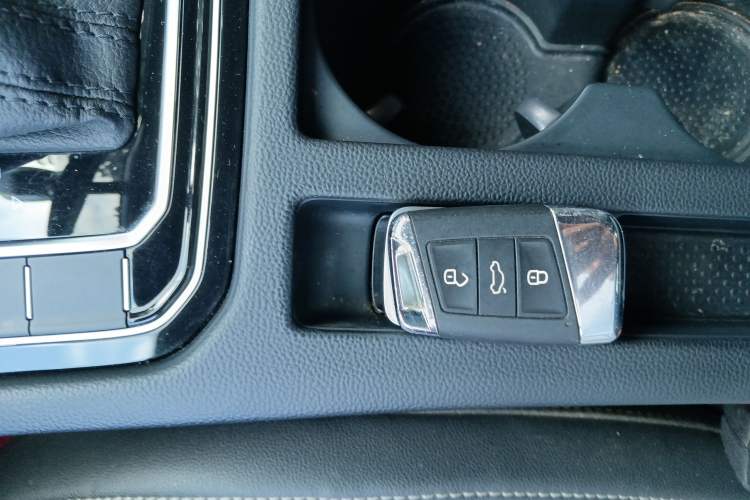Used Volkswagen CC 2020 330TSI Huayan Edition China VI Standard Vehicle Key