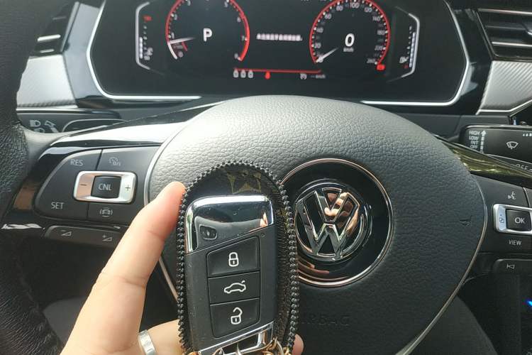Used Volkswagen CC 2020 330TSI Glamour Edition China VI Standard Vehicle Key