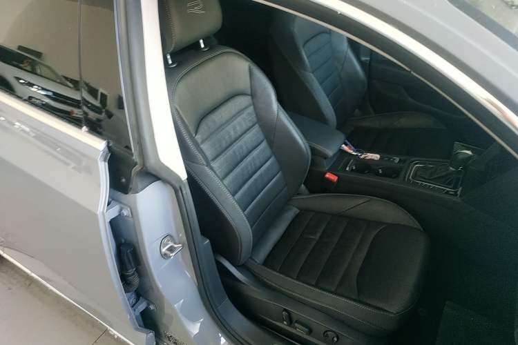 Used Volkswagen CC 2021 380TSI Striking Edition Right Front Seat