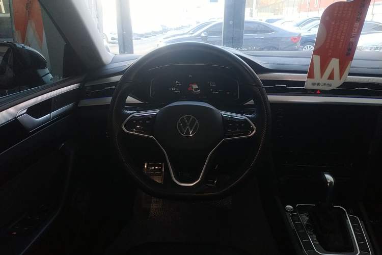 Used Volkswagen CC 2021 380TSI Striking Edition Steering Wheel