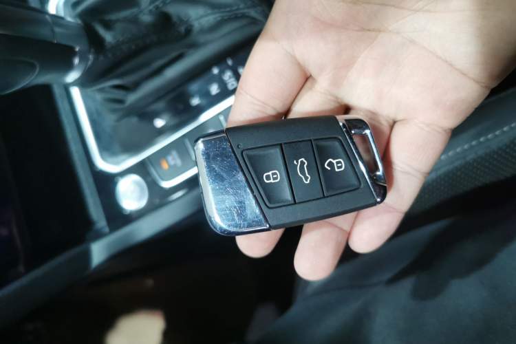Used Volkswagen CC 2021 Estate Car 380TSI Vizion Edition Vehicle Key