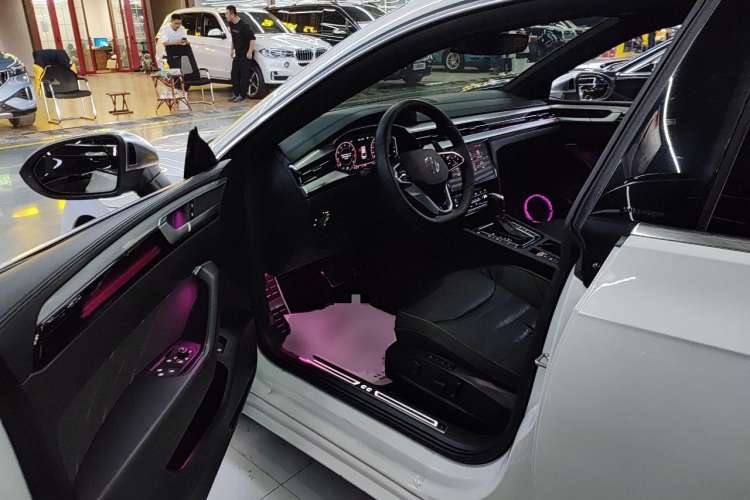 Used Volkswagen CC 2021 380TSI Striking Edition Driver Seat
