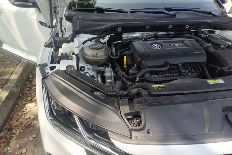 Used Volkswagen CC 2021 380TSI Striking Edition Engine Bay Right