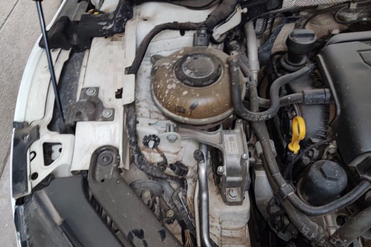 Used Volkswagen CC  Engine Bay Right