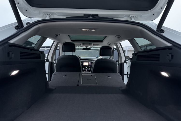 Used Volkswagen CC 2021 Estate Car 330TSI Hunter Vision Edition Interior 9
