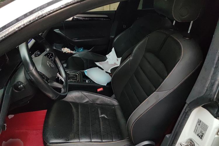 Used Volkswagen CC  Left Front Seat