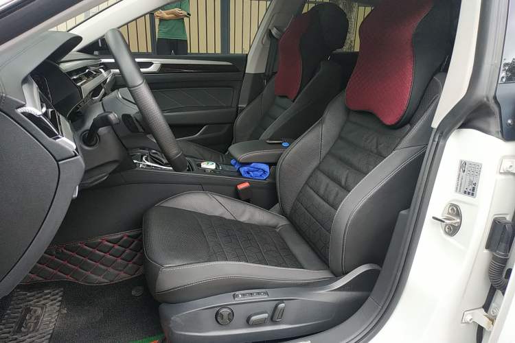 Used Volkswagen CC 2021 380TSI Striking Edition Left Front Seat