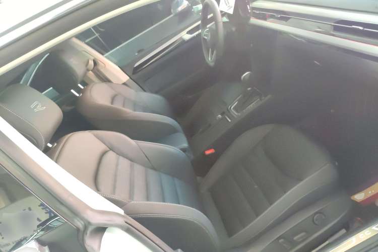 Used Volkswagen CC 2021 380TSI Striking Edition Right Front Seat