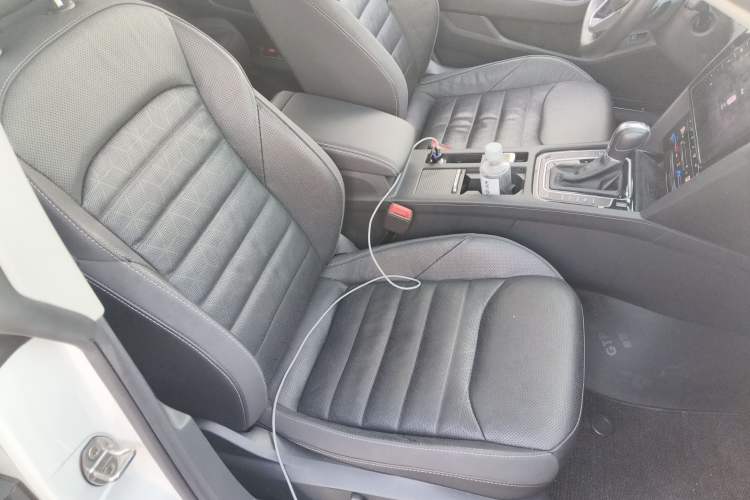 Used Volkswagen CC 2021 Estate Car 380TSI Vizion Edition Right Front Seat