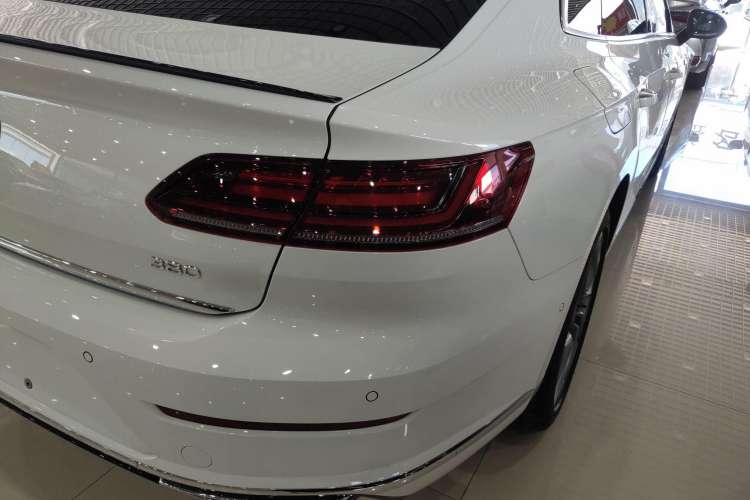 Used Volkswagen CC 2021 380TSI Striking Edition Right Rear Taillight