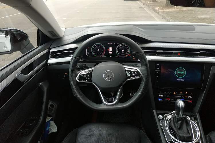 Used Volkswagen CC 2021 380TSI Striking Edition Steering Wheel