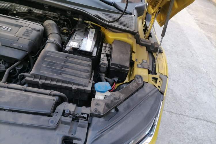 Used Volkswagen CC 2021 Estate Car 380TSI Vizion Edition Engine Bay Left