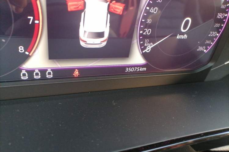 Used Volkswagen CC 2021 Estate Car 380TSI Vizion Edition Odometer Close Up