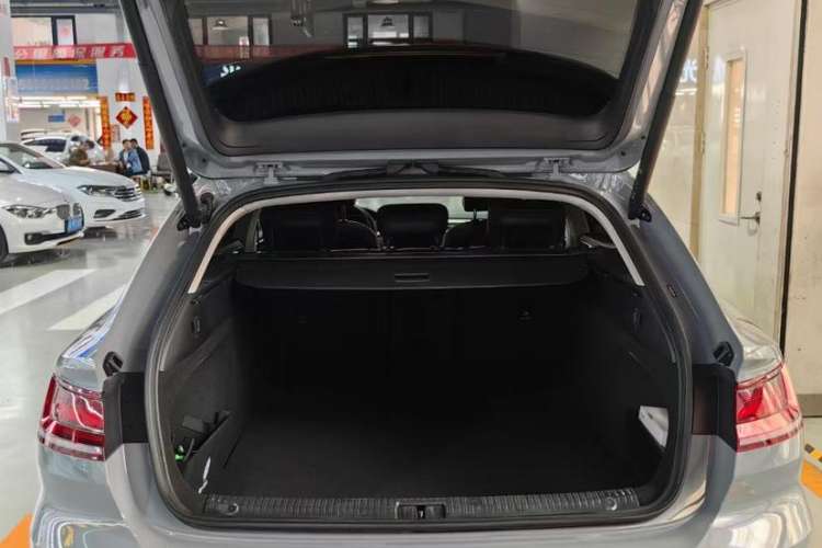 Used Volkswagen CC 2023 Hunting Vehicle 380TSI Hunter's Heart Edition Exterior 2