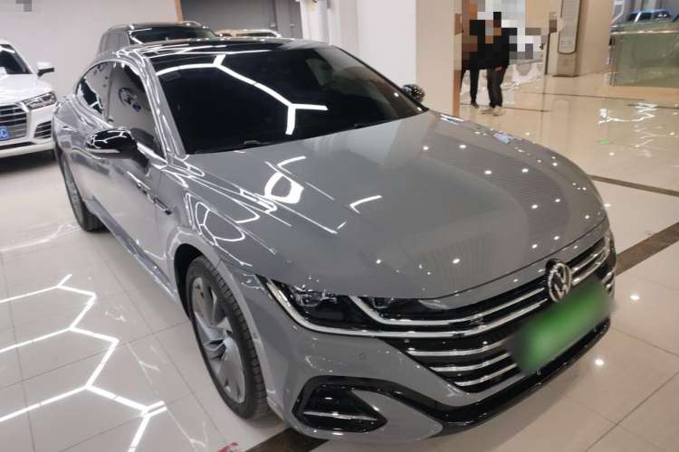 Used Volkswagen CC 2023 380TSI Striking Edition Front Right 45 Deg