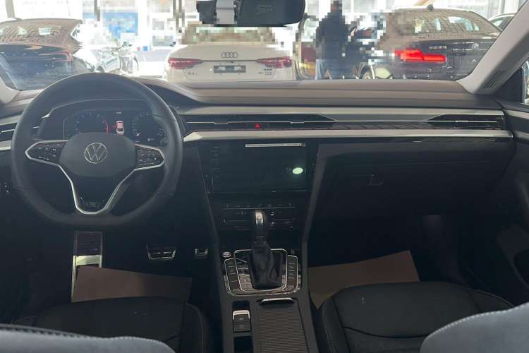 Used Volkswagen CC 2023 380TSI Striking Edition Interior 3