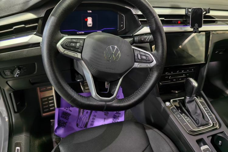 Used Volkswagen CC 2023 Hunting Vehicle 380TSI Hunter's Heart Edition Interior 8