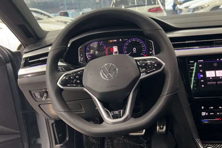 Used Volkswagen CC 2023 380TSI Striking Edition Steering Wheel
