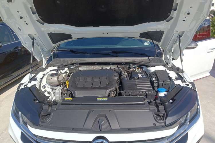 Used Volkswagen CC 2023 330TSI Ignite Edition Engine Bay