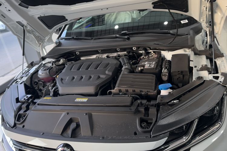 Used Volkswagen CC 2023 380TSI Striking Edition Engine Bay