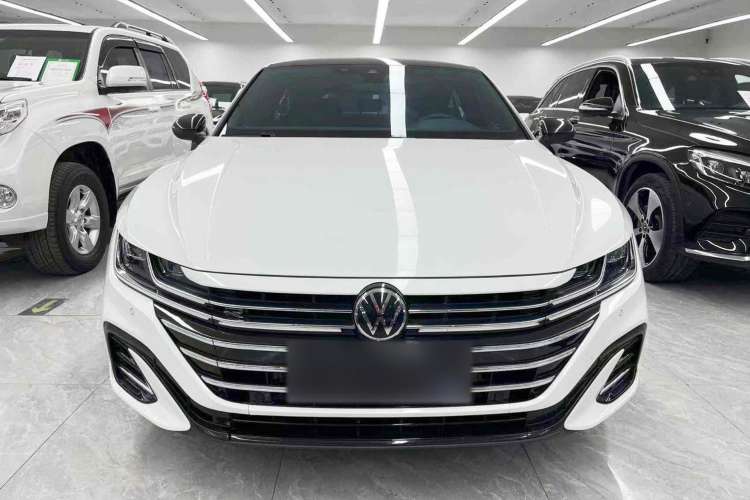 Used Volkswagen CC 2023 380TSI Striking Edition Front
