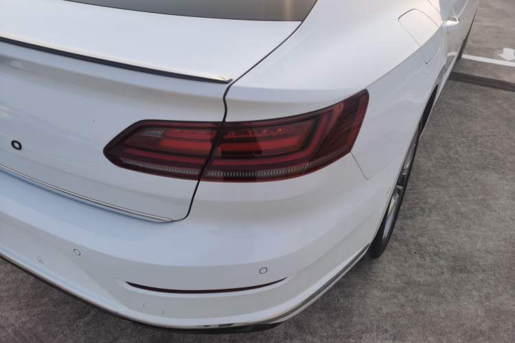 Used Volkswagen CC 2023 380TSI Striking Edition Right Rear Taillight
