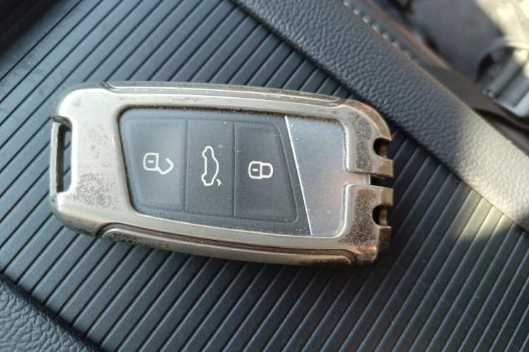 Used Volkswagen CC 2023 330TSI Ignite Edition Vehicle Key