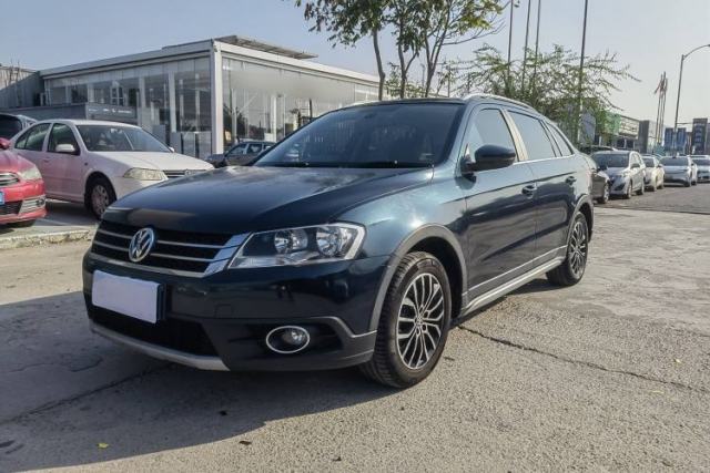 Used Volkswagen Cross Lavida 2014 1.4TSI DSG