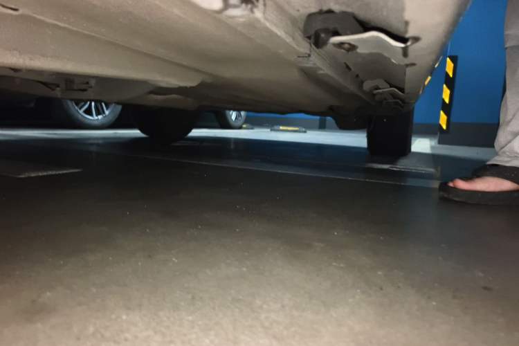 Used Volkswagen Cross Lavida 2014 1.4TSI DSG Chassis Front Left