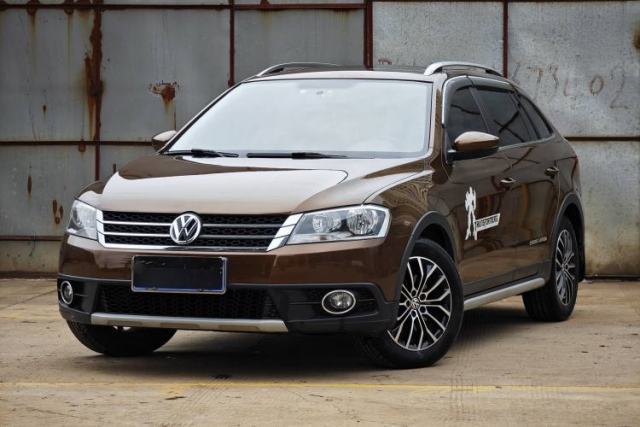 Used Volkswagen Cross Lavida 2014 1.4TSI DSG