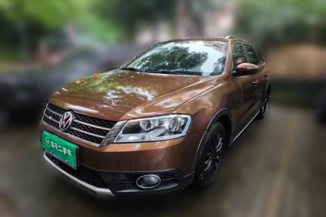 Used Volkswagen Cross Lavida 2014 1.4TSI DSG