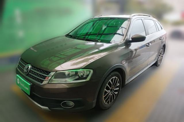 Used Volkswagen Cross Lavida 2014 1.6L Automatic