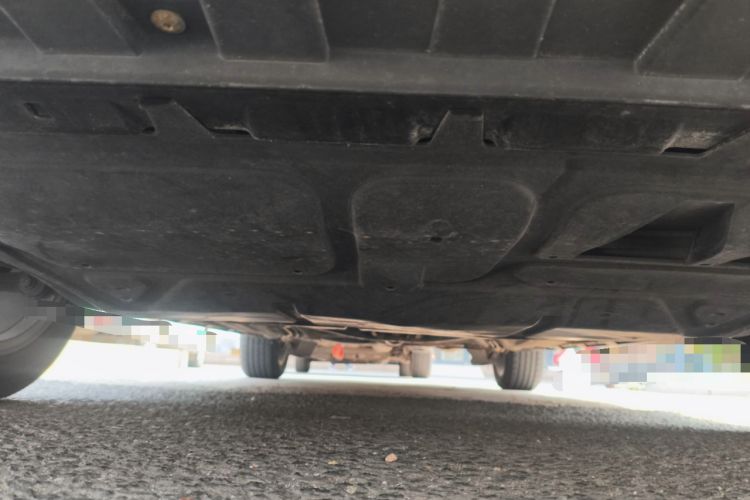 Used Volkswagen Cross Lavida 2014 1.6L Automatic Chassis Front
