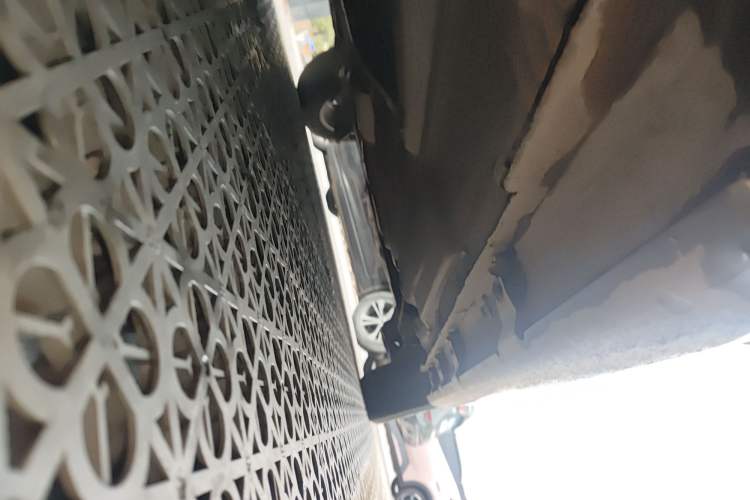 Used Volkswagen Cross Lavida 2014 1.6L Automatic Chassis Front Left