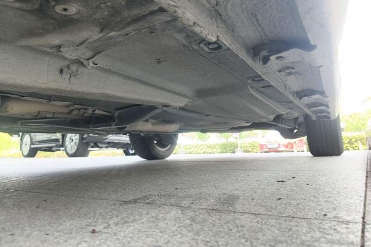 Used Volkswagen Cross Lavida 2014 1.4TSI DSG Chassis Front Left