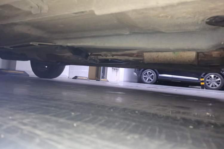 Used Volkswagen Cross Lavida 2014 1.4TSI DSG Chassis Front Right