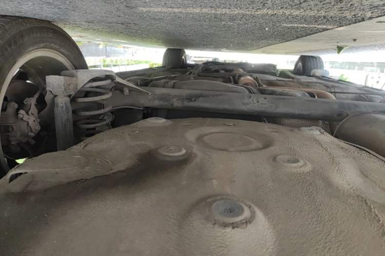 Used Volkswagen Cross Lavida 2014 1.6L Automatic Chassis Rear