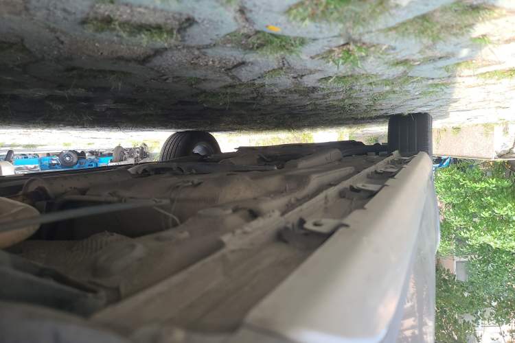 Used Volkswagen Cross Lavida 2014 1.6L Automatic Chassis Rear Left