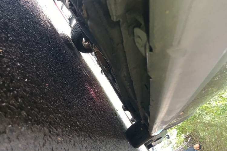 Used Volkswagen Cross Lavida 2014 1.6L Automatic Chassis Rear Right
