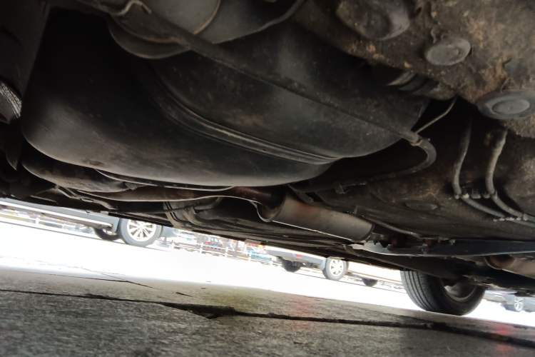 Used Volkswagen Cross Lavida 2014 1.6L Automatic Chassis Rear Right