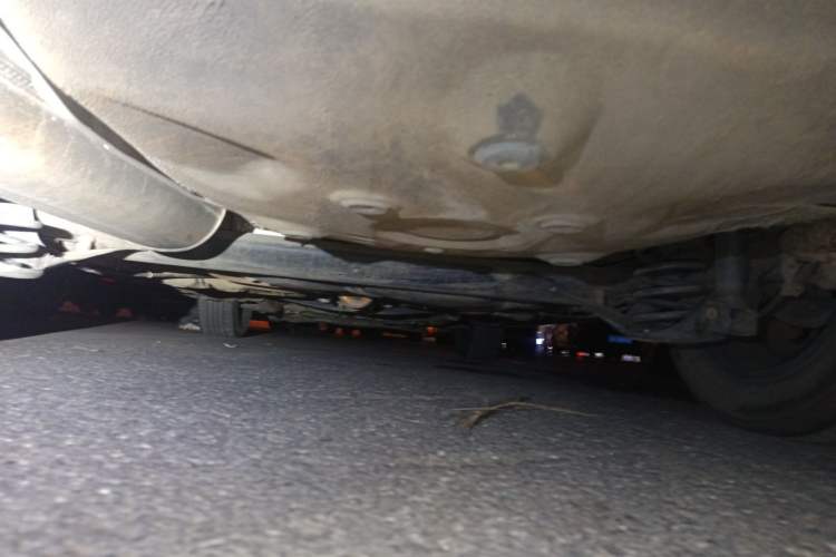 Used Volkswagen Cross Lavida 2014 1.6L Automatic Chassis Rear