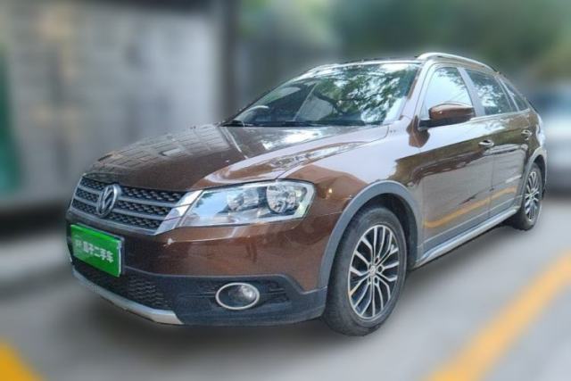 Used Volkswagen Cross Lavida 2014 1.6L Automatic