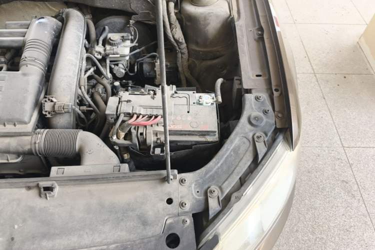 Used Volkswagen Cross Lavida 2014 1.4TSI DSG Engine Bay Left