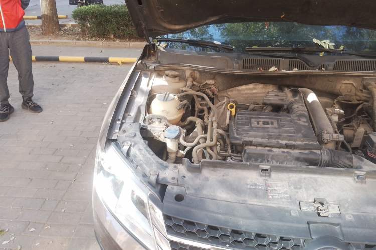 Used Volkswagen Cross Lavida 2014 1.4TSI DSG Engine Bay Right