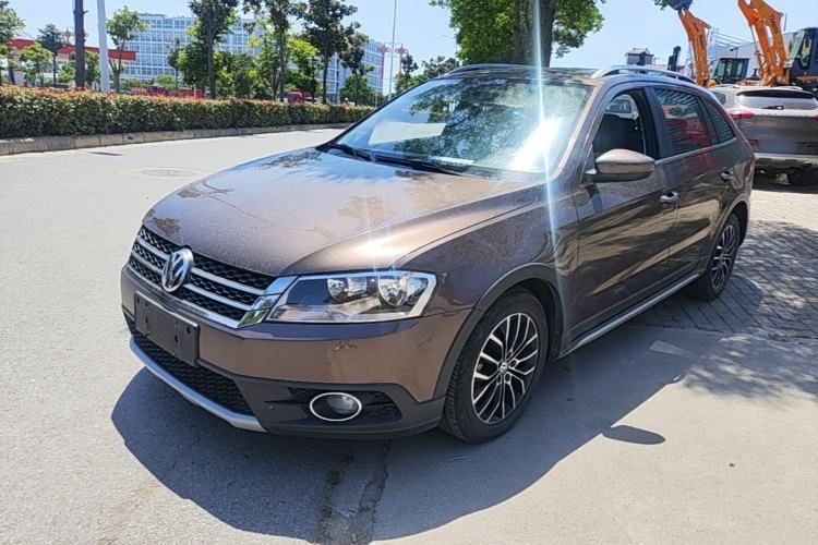 Used Volkswagen Cross Lavida 2014 1.6L Automatic Guazi used car, China used car export, Used car for sale, Used  cars, Cheapest cars for sale