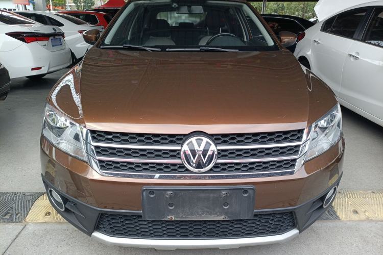 Used Volkswagen Cross Lavida 2014 1.4TSI DSG Exterior 1