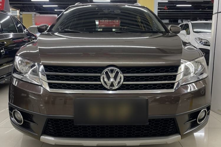 Used Volkswagen Cross Lavida 2014 1.4TSI DSG Exterior 4