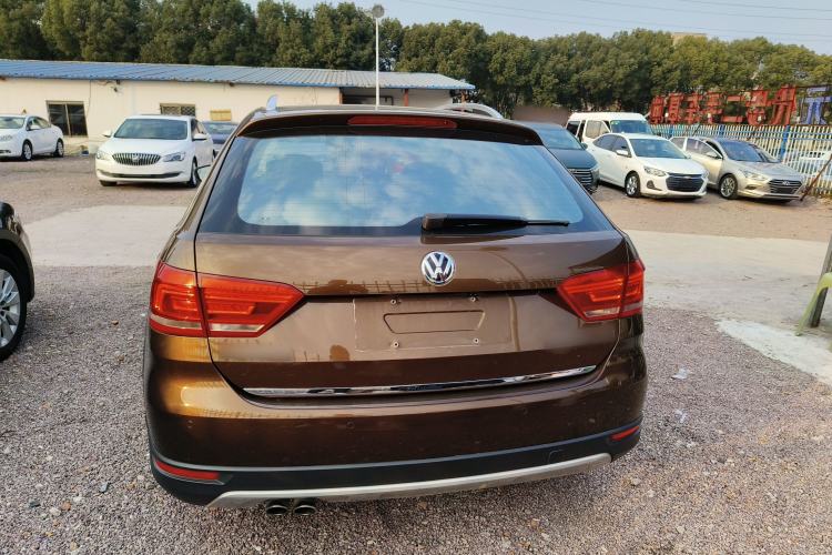 Used Volkswagen Cross Lavida 2014 1.4TSI DSG Exterior 4