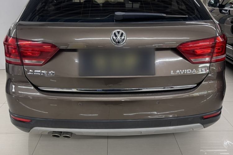 Used Volkswagen Cross Lavida 2014 1.4TSI DSG Exterior 5