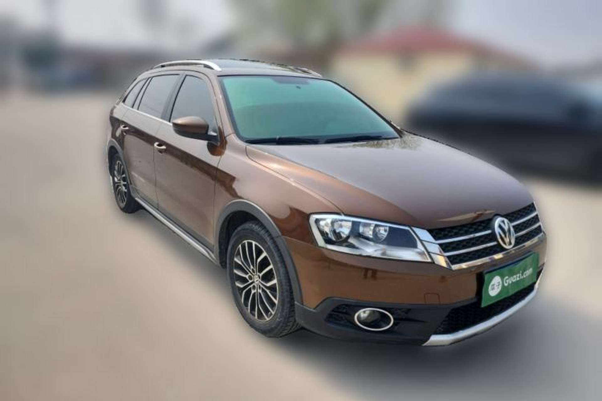 Used Volkswagen Cross Lavida 2014 1.4TSI DSG Front Right 45 Deg